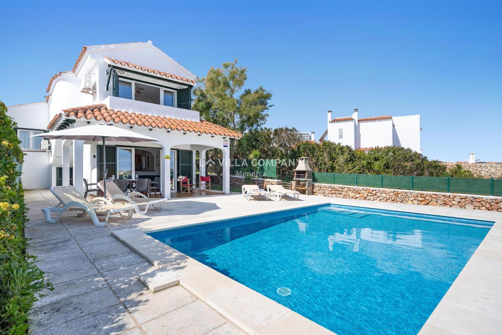 Villa Elsie Arenal d'en Castell Exterior photo